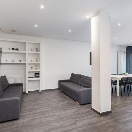 Maison Frappaz - 4 Bedrooms With Garden فيليوربان المظهر الخارجي الصورة