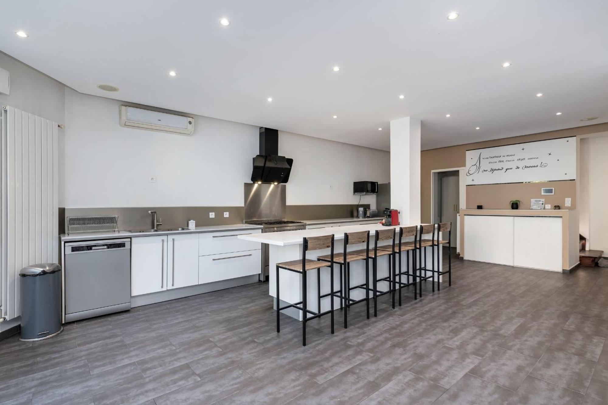 Maison Frappaz - 4 Bedrooms With Garden فيليوربان المظهر الخارجي الصورة